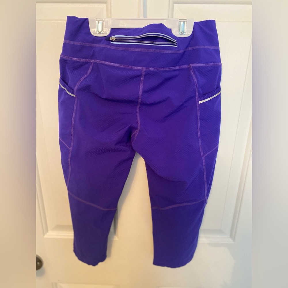 ATHLETA CAPRI - Picture 3 of 3